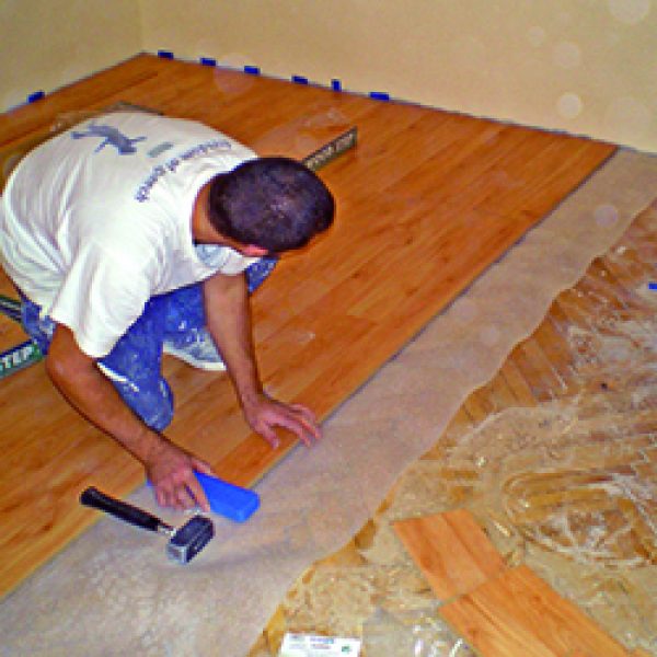 Fa-PVC-szőnyeg burkolatok termékei